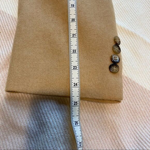 Redwood and Ross 100% Camel Hair Jacket - Picture 14 of 14